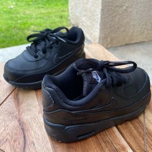 All black Size 8c toddler Air Max 90 Nike Shoes